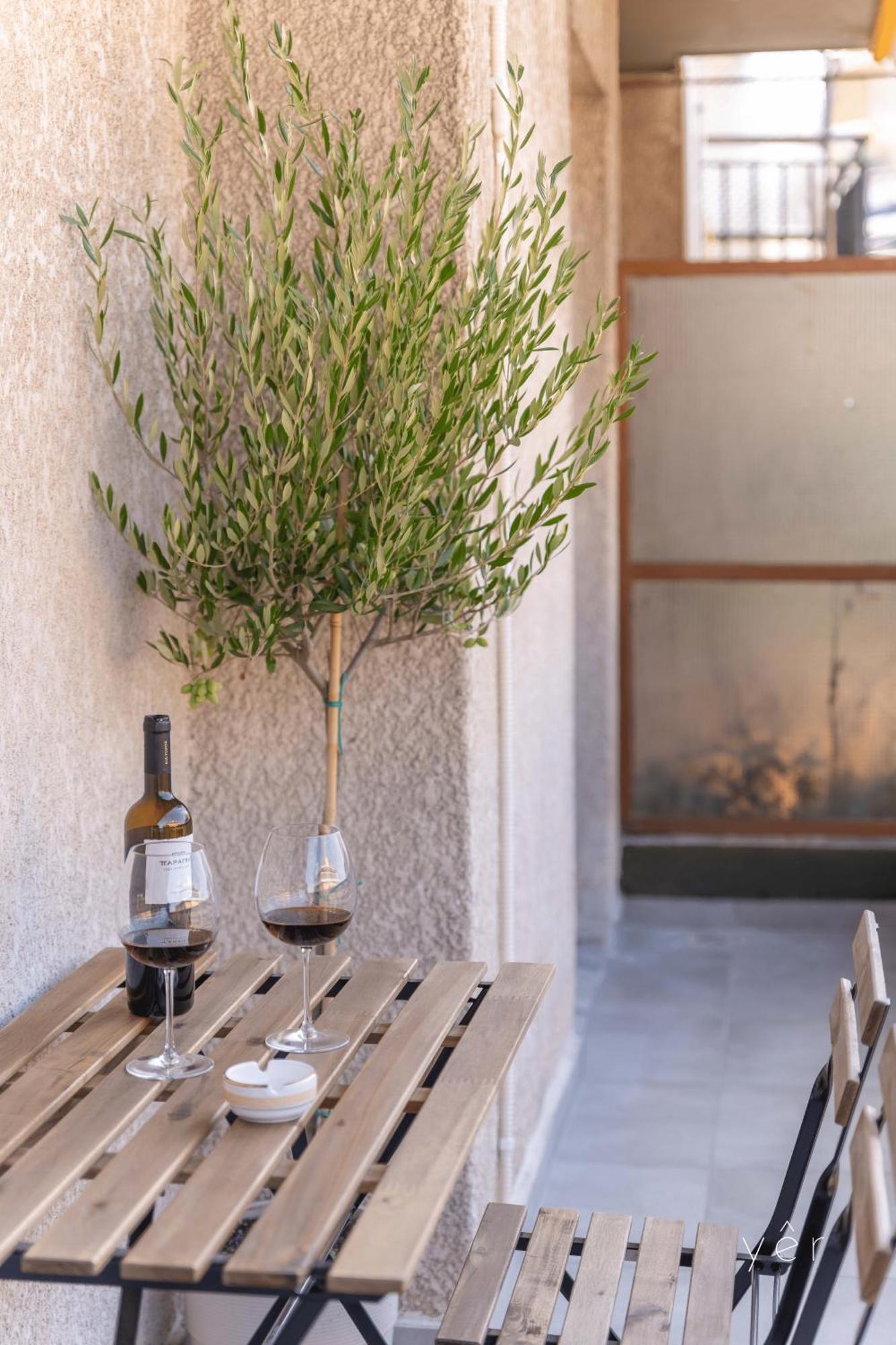 Modern Mythic Flat With Greek-inspired Artistic